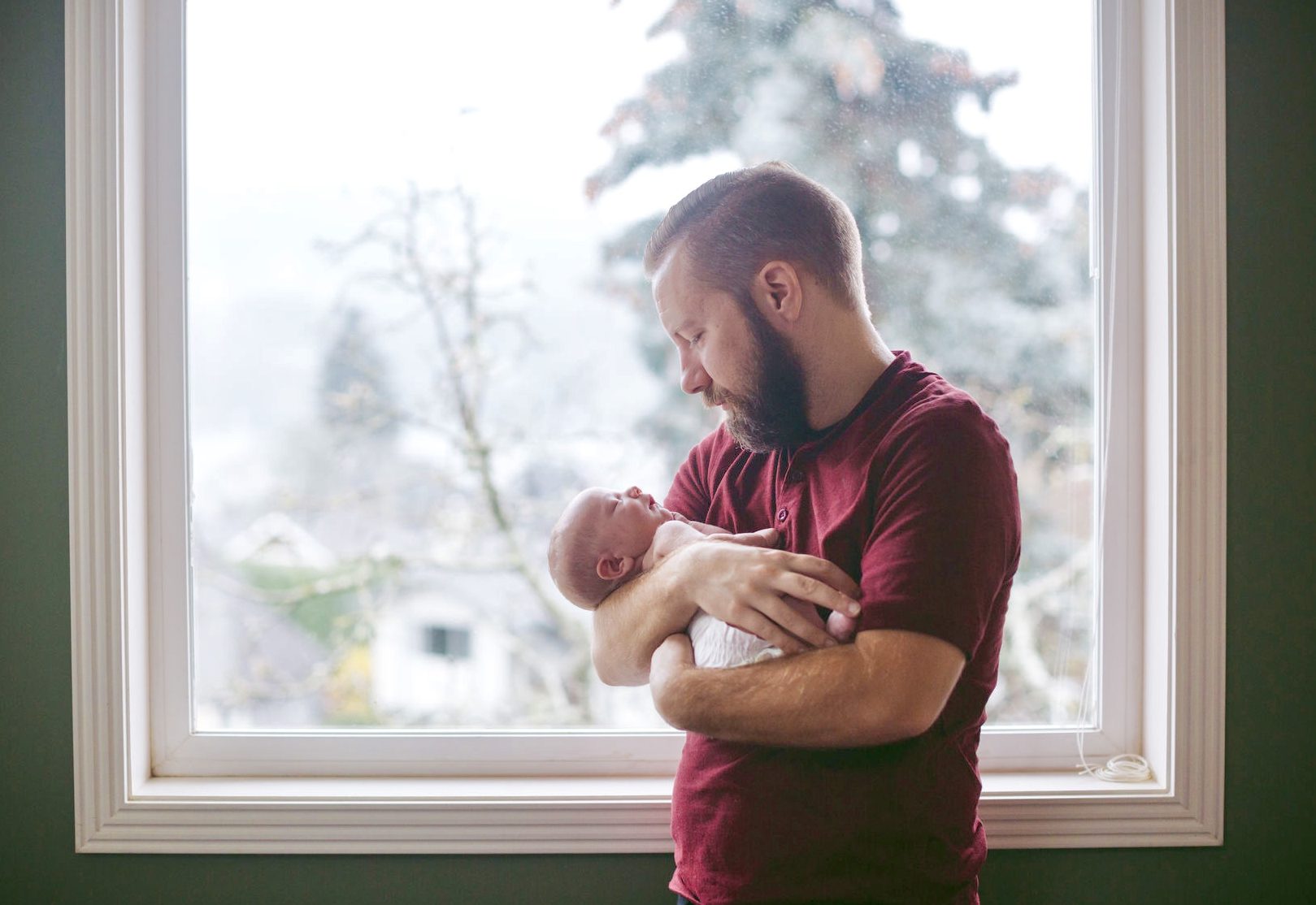 Becoming a Dad: How Excitement Can Be Met with Anxiety and Loneliness