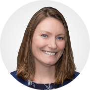 Rebecca Warnken headshot